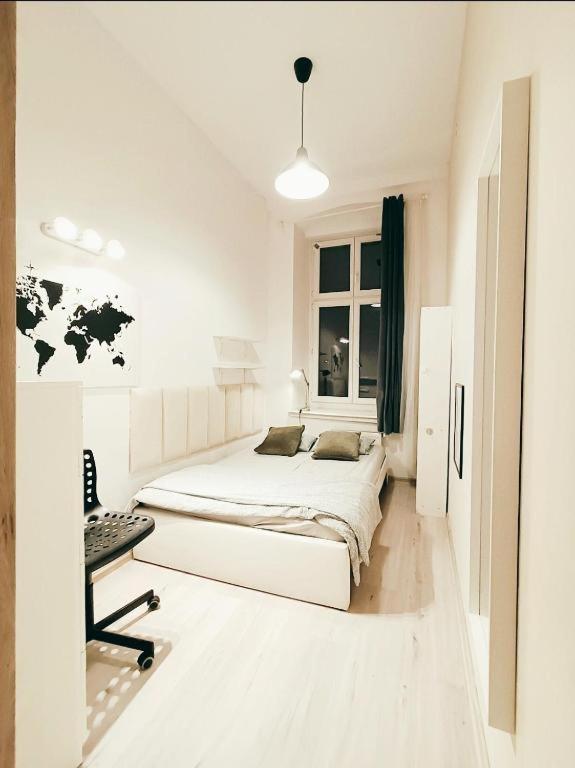 Centrum Fabryczna Rooms Łódź Exteriör bild