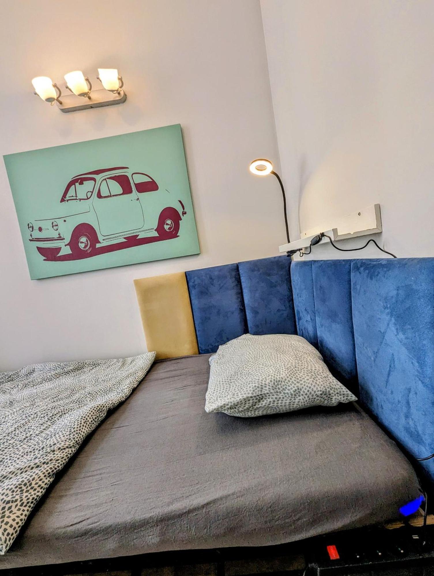 Centrum Fabryczna Rooms Łódź Rum bild